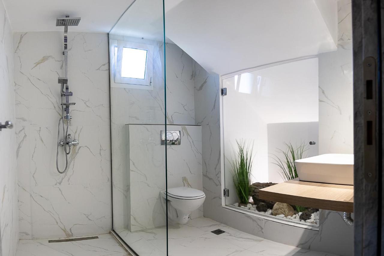 Georgianna'S Suite With Private Pool , 'Greysuite' Kómbi Kültér fotó