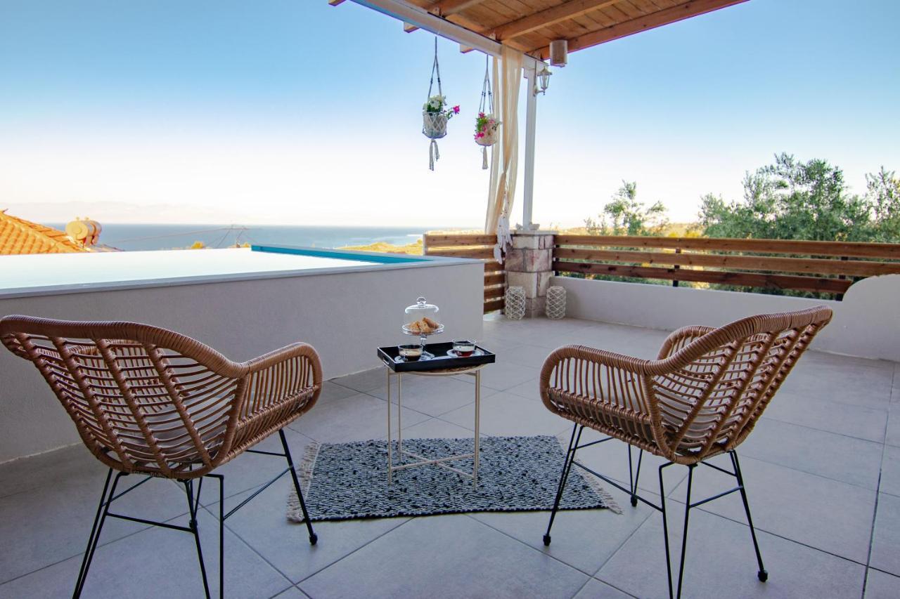 Georgianna'S Suite With Private Pool , 'Greysuite' Kómbi Kültér fotó
