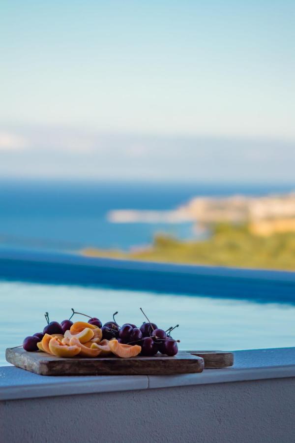 Georgianna'S Suite With Private Pool , 'Greysuite' Kómbi Kültér fotó